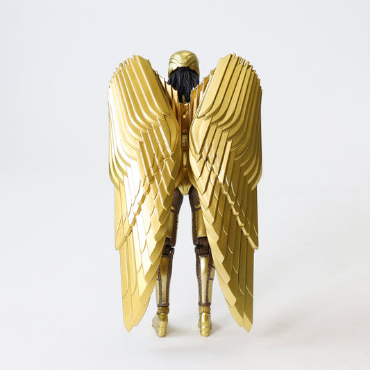 Medicom Wonder Woman 1984 - Wonder Woman Golden Armor MAFEX Action Figure