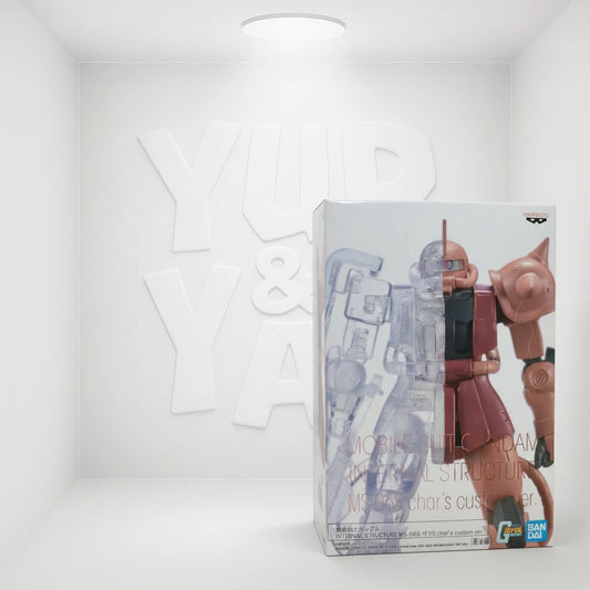 Banpresto Mobile Suit Gundam - MS-06S ZAKU II Char's Custom (Ver. A)