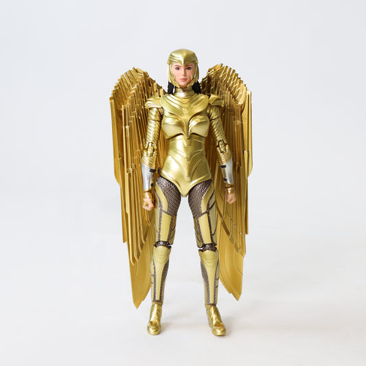 Medicom Wonder Woman 1984 - Wonder Woman Golden Armor MAFEX Action Figure
