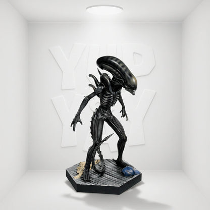 Eaglemoss Alien & Predator Figure Collection #1: Alien Xenomorph Resin Figurine