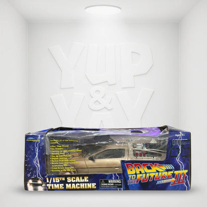 Back to the Future III DeLorean Time Machine with Light