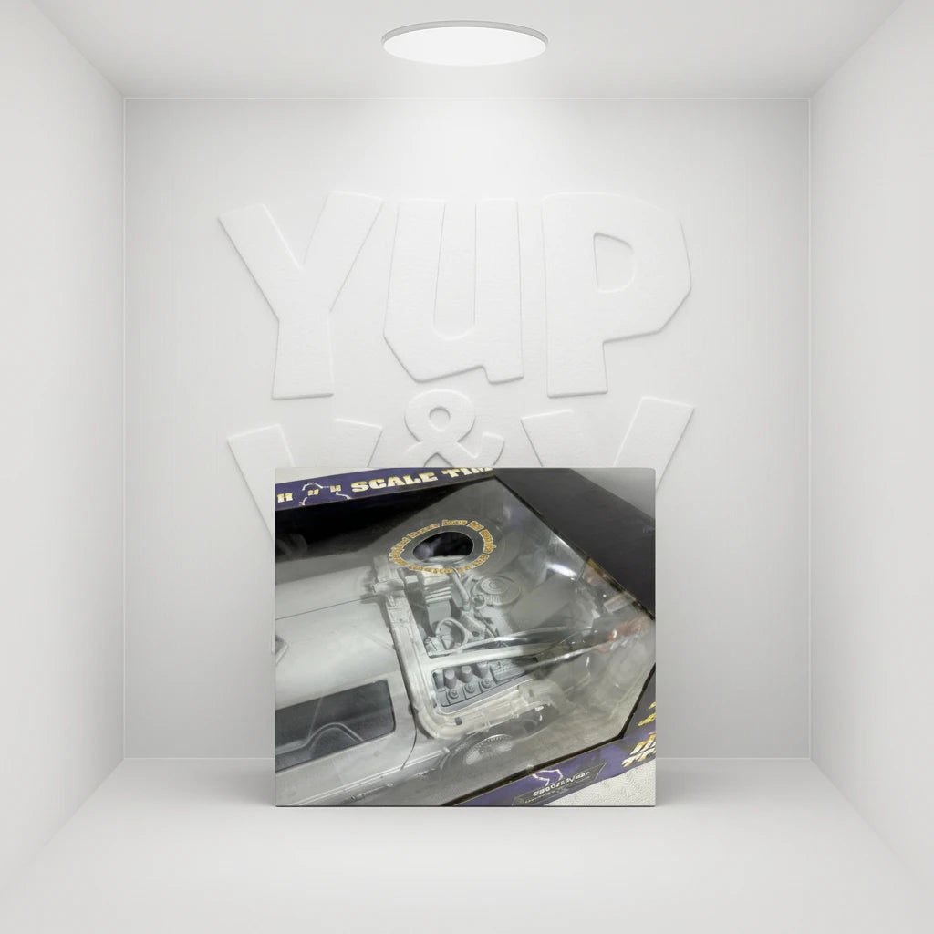 Back to the Future III DeLorean Time Machine with Light