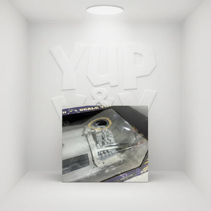 Back to the Future III DeLorean Time Machine with Light