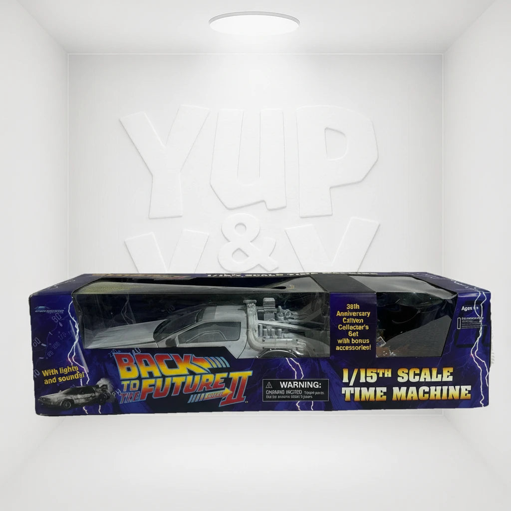 Back to the Future III DeLorean Time Machine with Light
