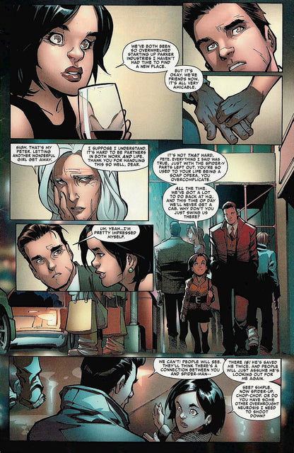 The Amazing Spider-Man #17 (Marvel Comics June 2015)