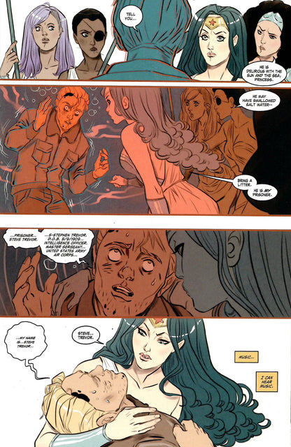 DC Comics Bombshells #1 (DC Comics October 2015)