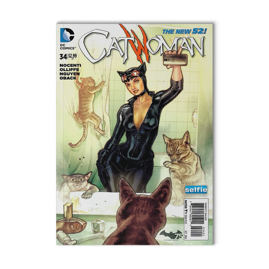 CATWOMAN #34 (2014) DC 52 COMICS SELINA KYLE SELFIE VARIANT COVER