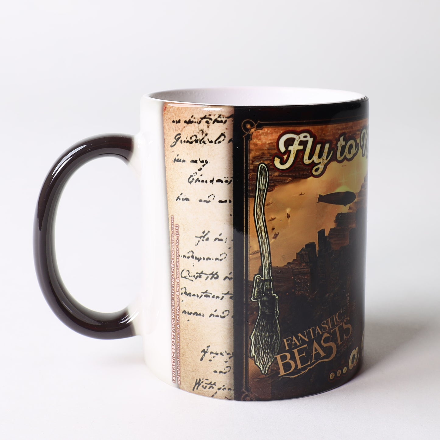 Morphing Mugs Fantastic Beasts and Where to Find Them (Broom with a View) Heat-Sensitive Mug