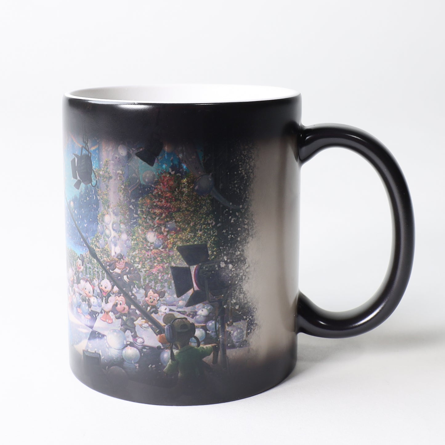 Morphing Mugs Thomas Kinkade "Disney's 100th Celebration" 11 oz. Heat-Sensitive Clue Mug
