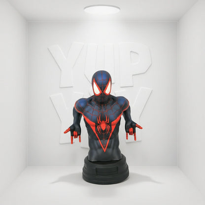 Diamond Select Toys Marvel Comics - Miles Morales Bust (2021 SDCC Exclusive)