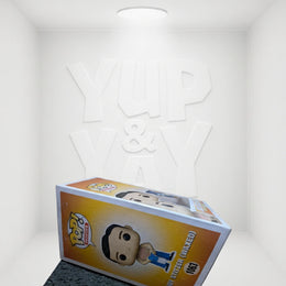 Funko Pop! Movies: The 40-Year-Old Virgin - Andy (Holding Oscar Goldman) #1064