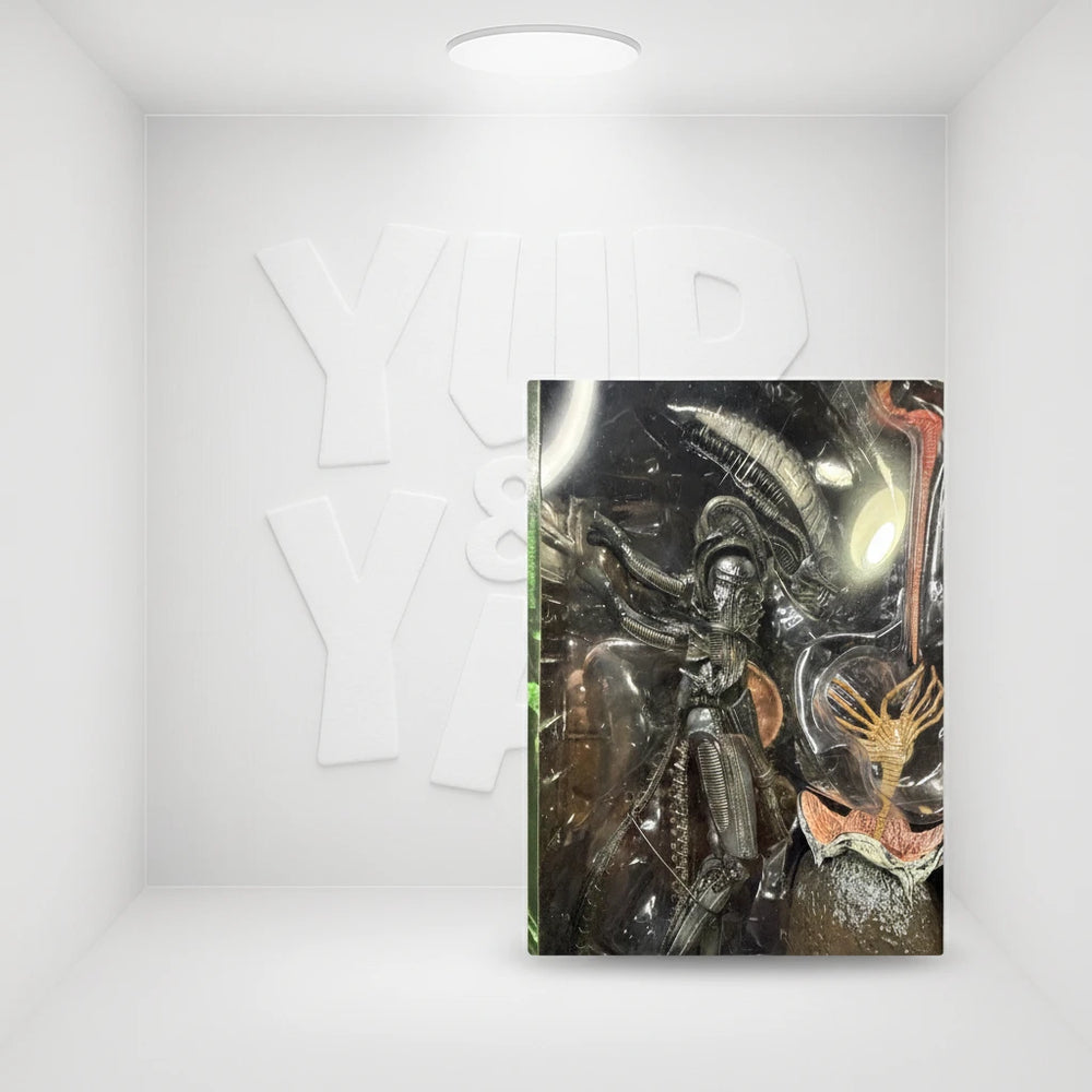 NECA Alien 40th Anniversary - Ultimate Big Chap 7-inch Action Figure