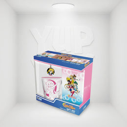 Sailor Moon - Mug and Book and Keychain Gift Set