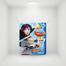 Hot Wheels Character Cars DC Super Hero Girls - KATANA